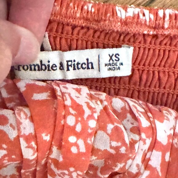Abercrombie Fitch Blouse Women XS Orange Sweetheart Puff Sleeves Floral Coquette - Picture 2 of 2
